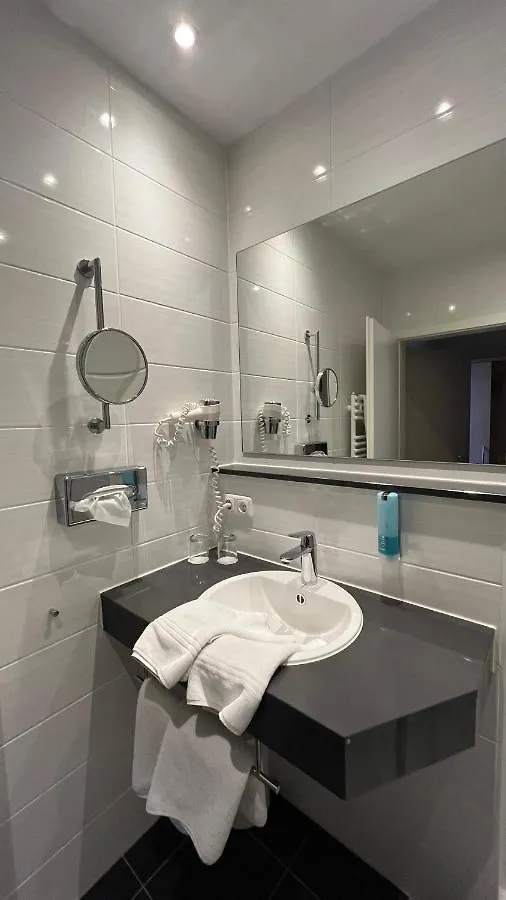 Hotel Filderland - Stuttgart Messe - Airport - Self Check-In  Leinfelden-Echterdingen